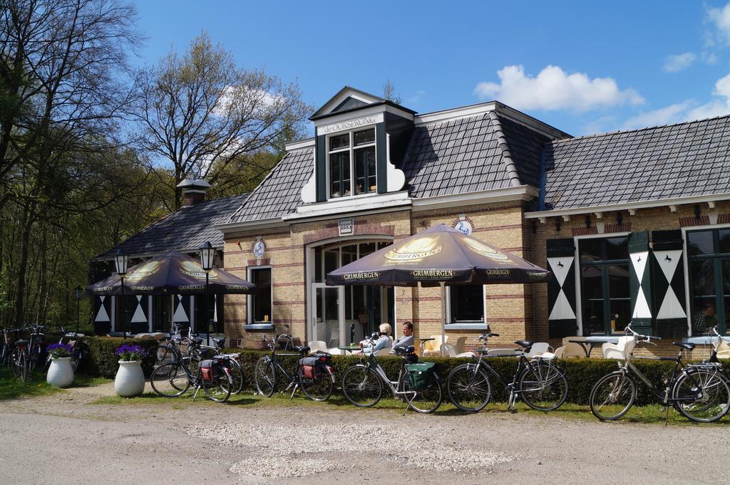 Hotel Restaurant 'De Oorsprong' Sint Nicolaasga Exterior photo