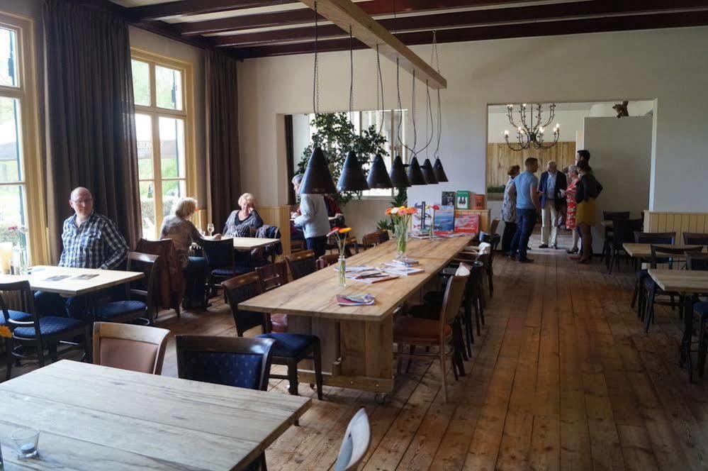 Hotel Restaurant 'De Oorsprong' Sint Nicolaasga Exterior photo