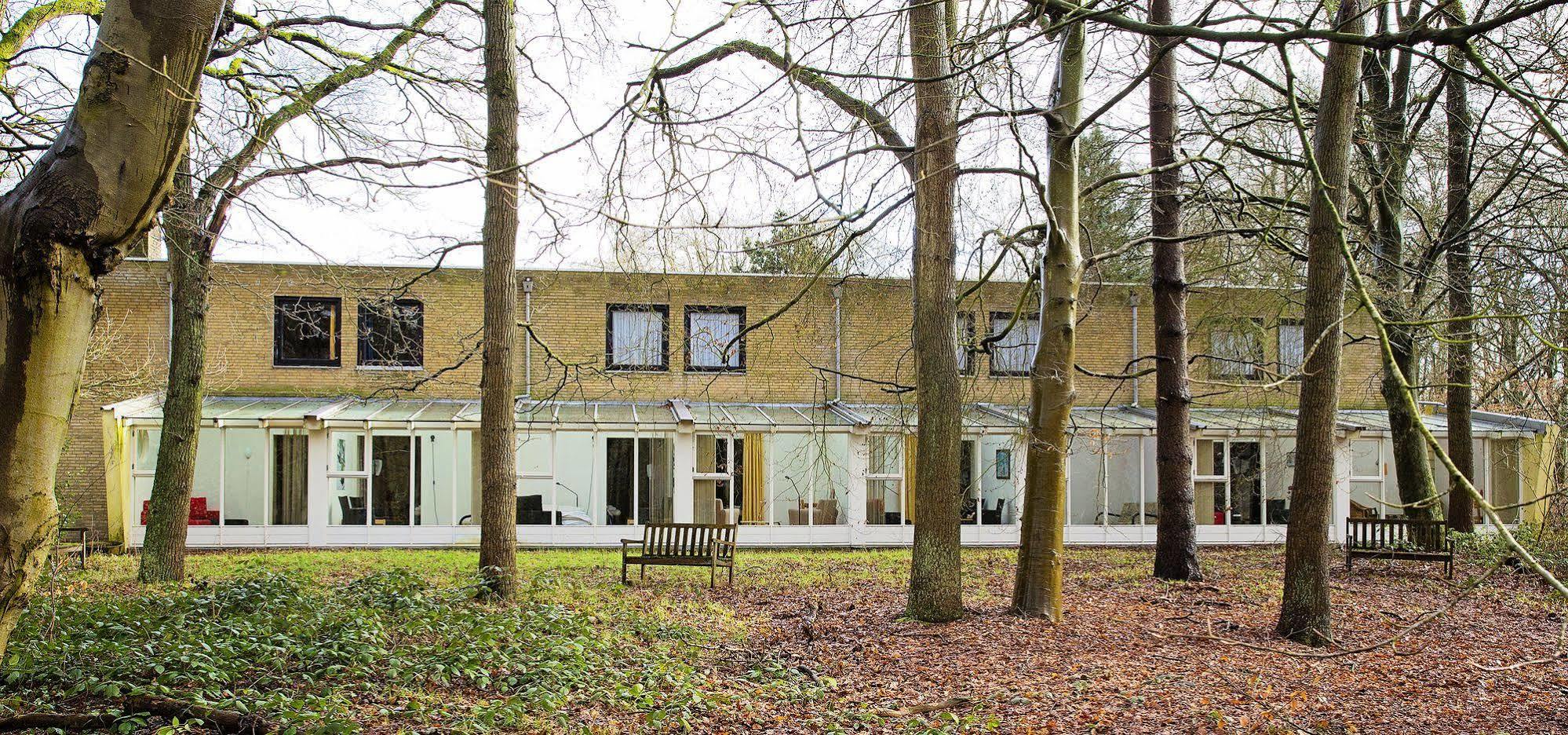 Hotel Restaurant 'De Oorsprong' Sint Nicolaasga Exterior photo